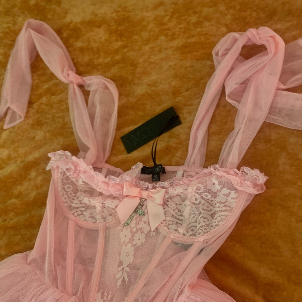 NWT Widow Death Becomes Her Goth Gown in Pink Lace Sz M - Picture 2 of 16